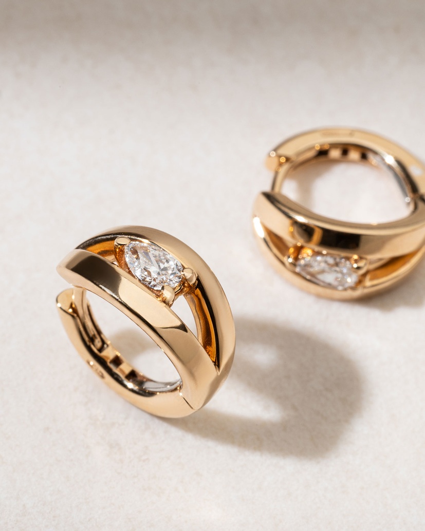 18K Rose Gold Hoop Earrings with Pear Shaped diamonds