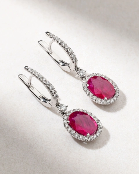 18K White Gold Earrings with Oval Rubies and Brilliant Diamonds