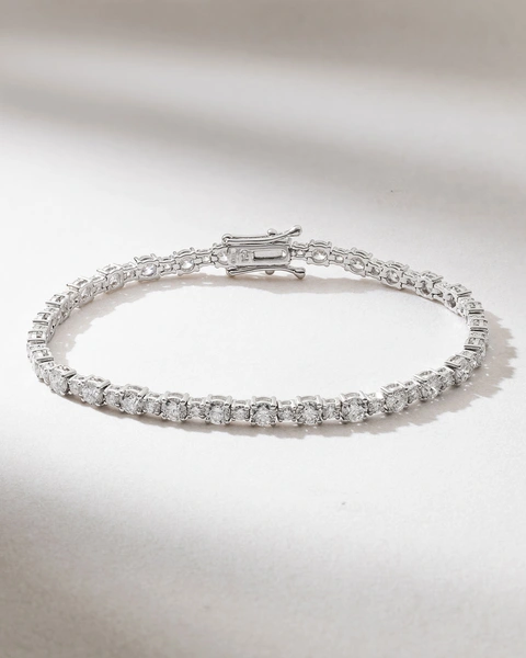 18K White Gold Eternity Tennis bracelet with Diamonds