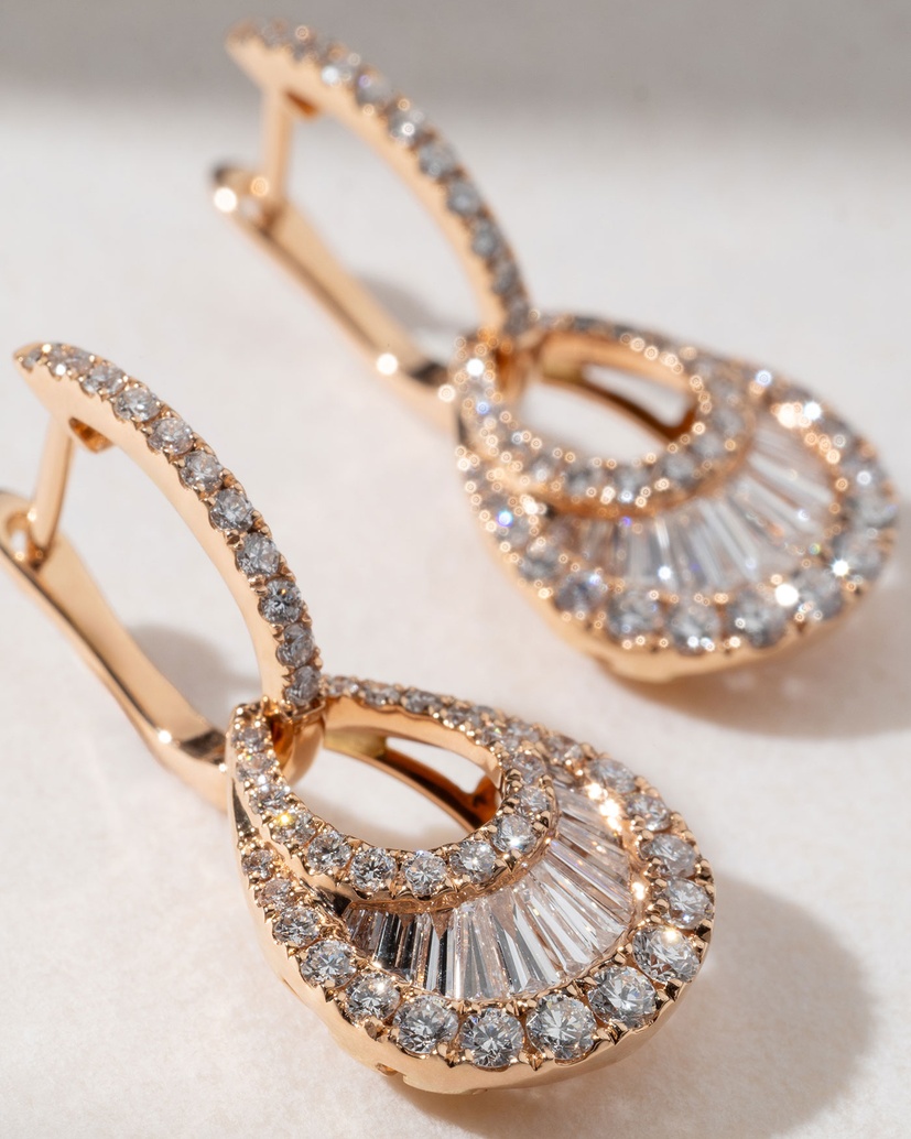 Rose Gold Drop Earrings Κ18 with Brilliant and Baguette Diamonds